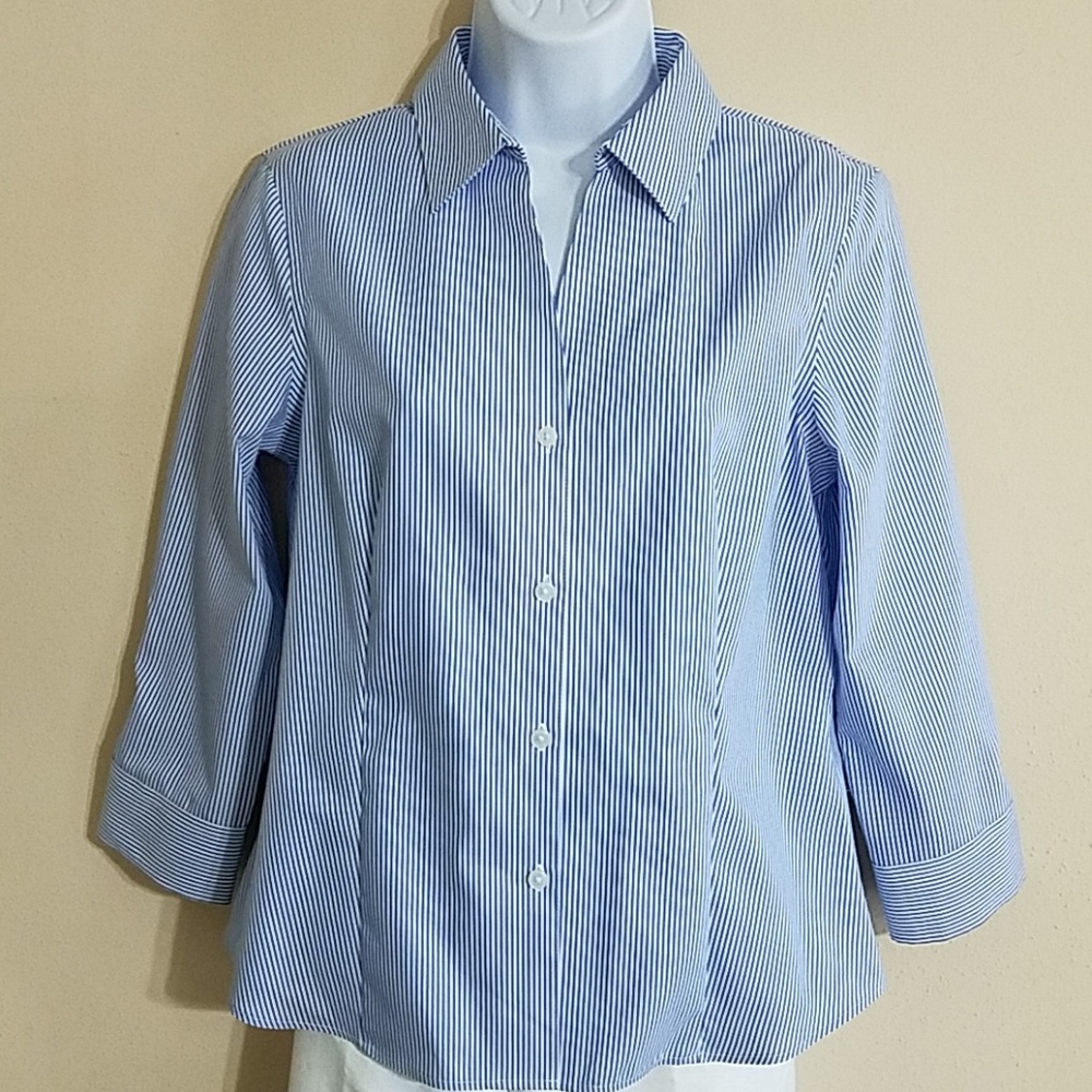 💙💙 Anne Klein Top 💙💙